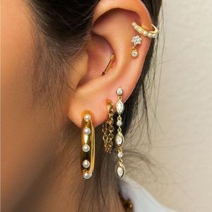 Pearl and Gold Hoop Earrings